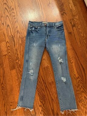 GAP Straight Leg Distressed Blue Jeans
